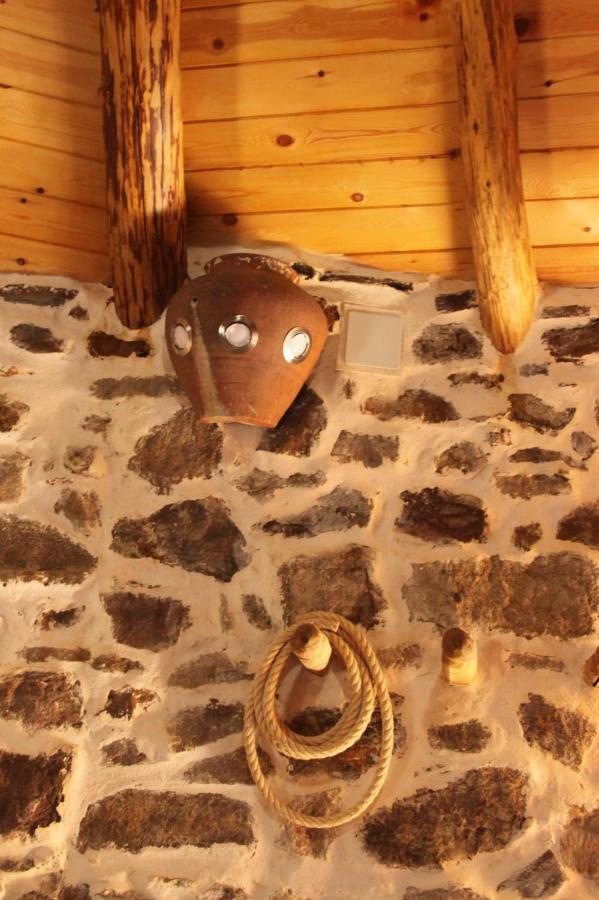 Alojamiento Los Chozos Cazalla de la Sierra Extérieur photo